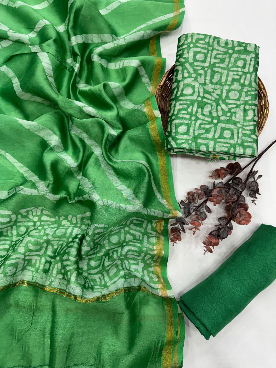Bagrukala Traditional Cotton Suit with Soft Mul Cotton Dupatta